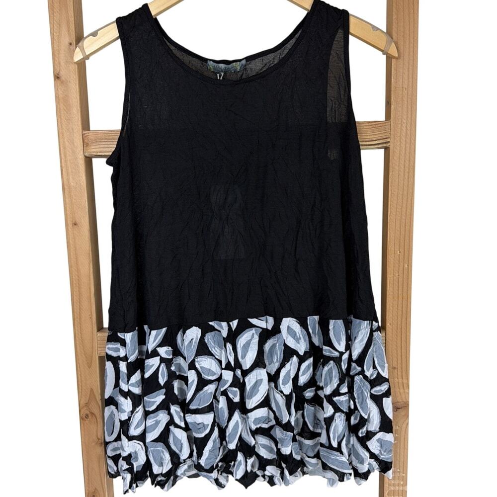 NWT Chalet Sophia Black White Floral Leaf Crinkle Tank Top XS USA